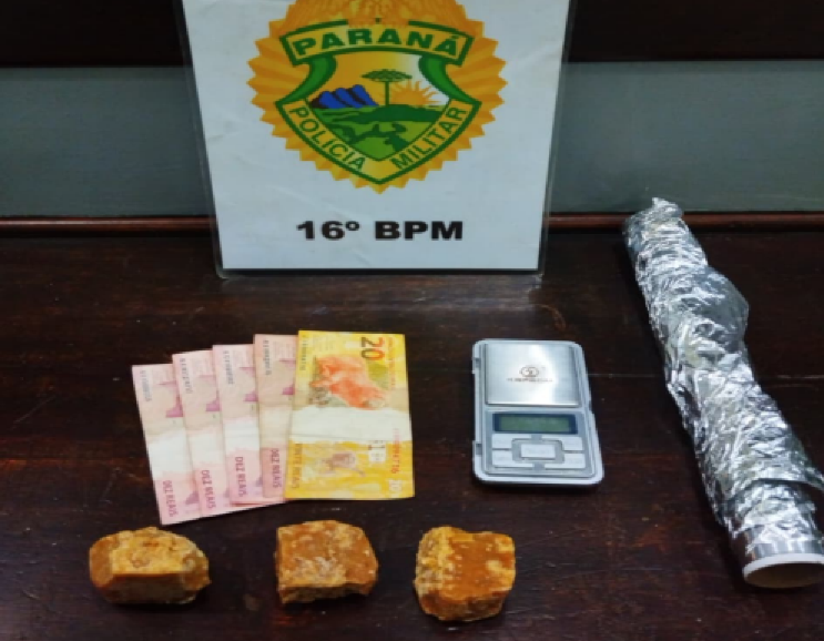 Crack no forro da casa: polícia estoura ponto de tráfico em Guarapuava; um homem foi preso