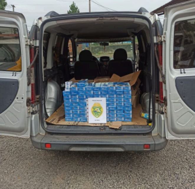 Polícia Militar faz apreensão de cigarrro contrabandeado em Guarapuava