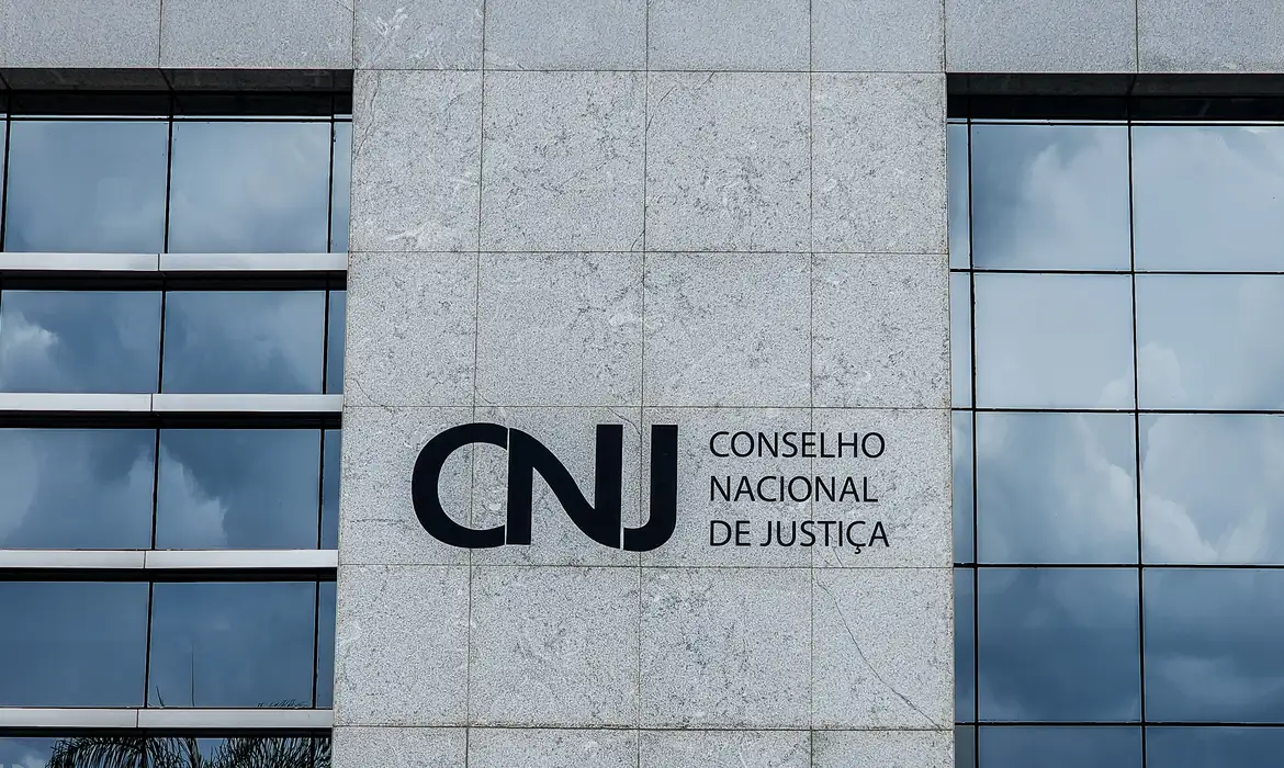 É IMEDIATO! Novo bloqueio judicial automático de contas exige atenção de devedores